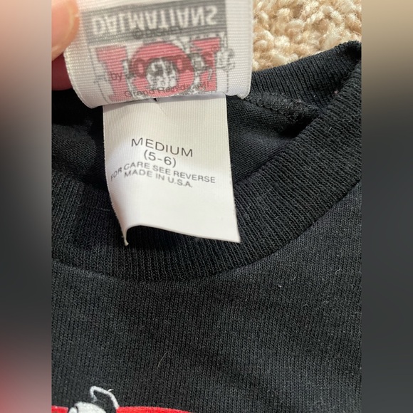 Kid’s 101 Dalmatians shirt, vintage - Picture 4 of 4